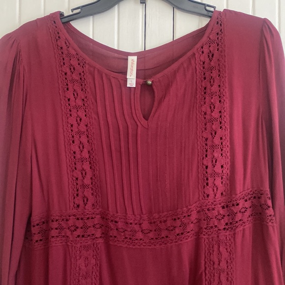 Large Burgundy Mini Dress - Picture 3 of 9